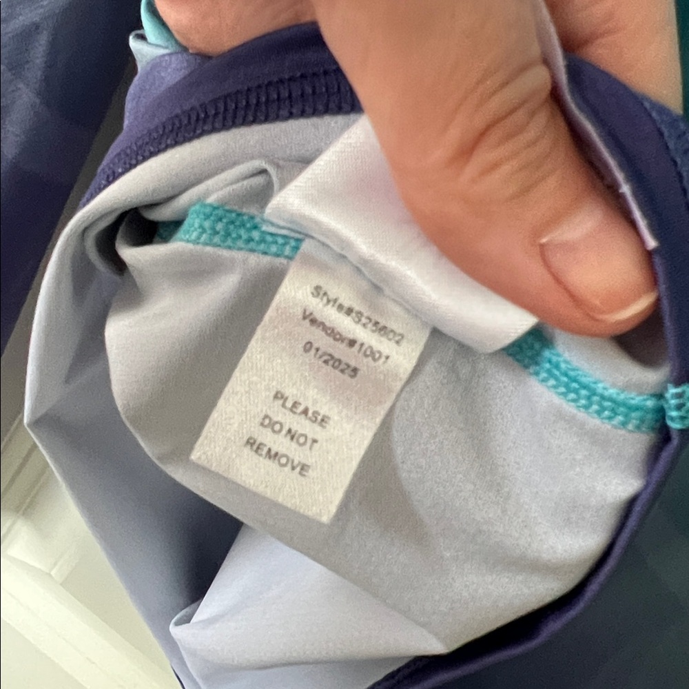 Like NEW Krimson Klover Performance L/S Top, L - Picture 9 of 9